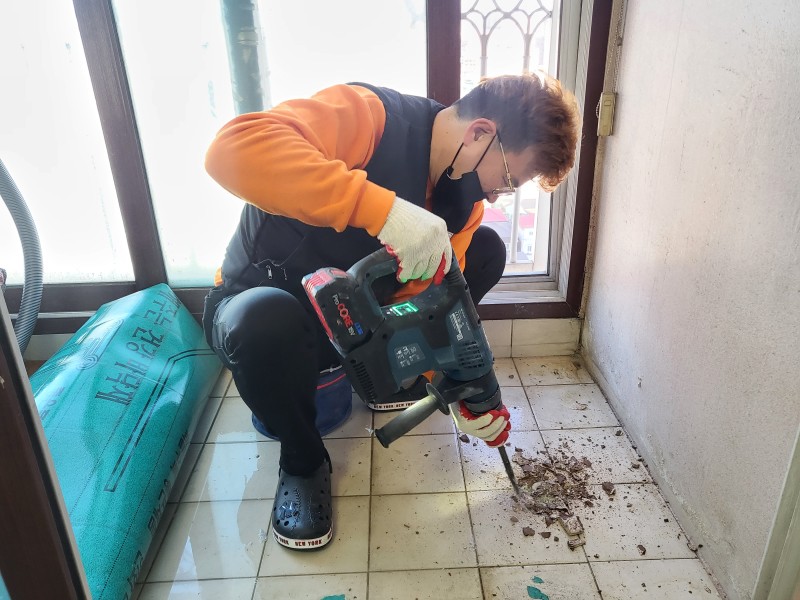 /user/b/bugyeong/editor/2212/a812398bd98528a48f805a6766e78b4c_1672120146_7126.jpg 이미지크게보기