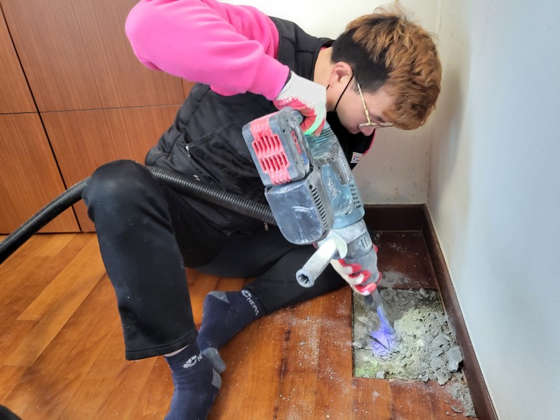 /user/b/bugyeong/editor/2212/a812398bd98528a48f805a6766e78b4c_1672121922_2562.jpg 이미지크게보기